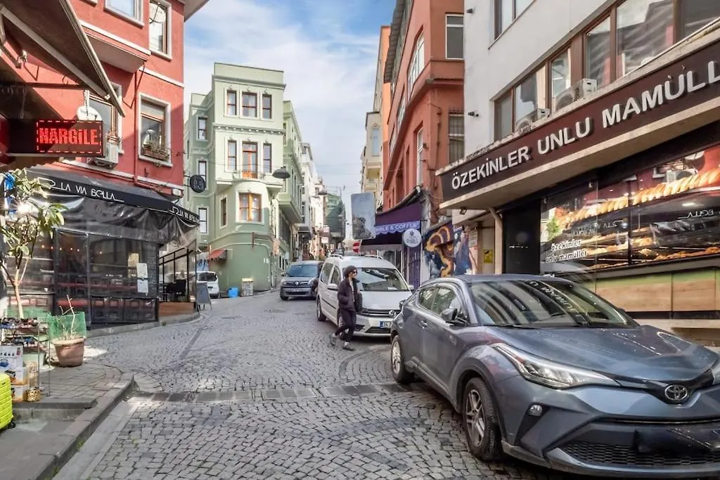 Comelivego Besiktas 1 Estambul